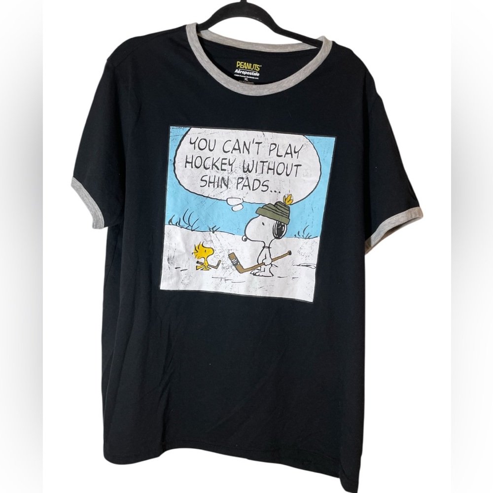 Peanuts Hockey Unisex Snoopy & Woodstock Graphic T-Shirt  Size XL   Classic